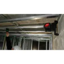 Milwaukee CLL-C Laser krzyżowy z zieloną wiązką, zasilany bateriami alkalicznymi 4933478753