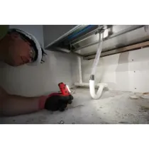 Milwaukee L4 HL2-301 latarka czołówka 600 lumenów USB 4V 3,0 Ah | SanPro.Net