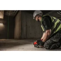 Milwaukee M12 CLLP-301C – Laser zielony krzyżowy liniowo-punktowy 12V z akumulatorem 3,0Ah | SanPro.Net