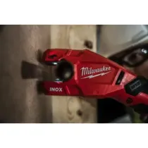 Milwaukee M12 PCSS-202C M12™ RAPTO Obcinak do rur 12V 2x2,0ah + ładowarka + walizka 4933479242