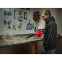 Kompaktowa dmuchawa akumulatorowa Milwaukee M18 BBL-0 - Sanpro.net