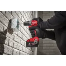 Milwaukee M18 BLPDRC-202C Kompaktowa bezszczotkowa wiertarko-wkrętarka z udarem 18V 60,5 Nm + 2x2,0ah + ładowarka 4933492822
