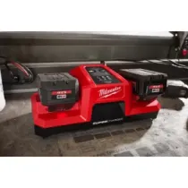 Milwaukee M18 DBSC Podwójna Super Ładowarka 18V | Sanpro.net