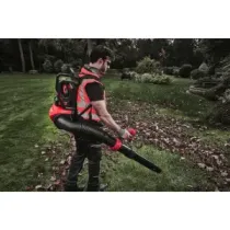 Milwaukee M18 F2BPB-124 FUEL™ - Dmuchawa Plecakowa z 4 Akumulatorami