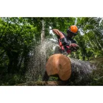 Milwaukee M18 F2CHS50-0 FUEL™ pilarka łańcuchowa 50 cm 18V – moc i wydajność | SanPro.Net