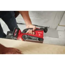 Szlifierka taśmowa Milwaukee M18 FUEL™ 75mm - Precyzja i moc w jednym!