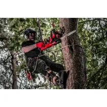 Milwaukee M18 FUEL™ Pilarka Łańcuchowa: Moc Natury w Twoich Rękach! |