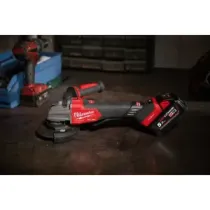 Milwaukee M18 FSAGSVO125X-502X FUEL™ – Szlifierka kątowa 125 mm z regulacją prędkości i ONE-KEY™ Zestaw | SanPro.Net