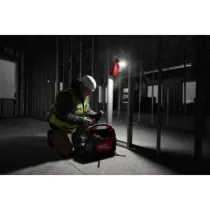Milwaukee M18 PAL2-0 Lampa z Zaciskiem 18V - Jasność TRUEVIEW | Sanpro