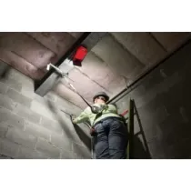 Milwaukee M18 PAL2-0 Lampa z Zaciskiem 18V - Jasność TRUEVIEW | Sanpro