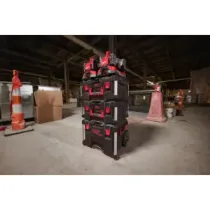 Milwaukee M18 PC6 PACKOUT™ Szybka Ładowarka 6 Portowa 18V | SanPro.Net