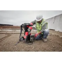 Milwaukee MXF CVBP-602 Wibrator plecakowy MX FUEL™ do betonu | SanPro.net