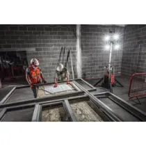 Mobilny maszt oświetleniowy Milwaukee MXF TL-601 FUEL™ 27000lm