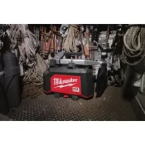 Milwaukee MX FUEL™ MXF TLIC-0: Kompaktowy Maszt Oświetleniowy 15000lm