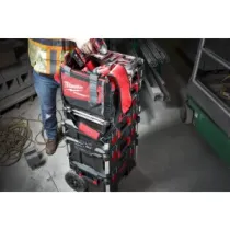 Milwaukee Torba podróżna Packout Torba podróżna Packout 15 cali / 38 cm 4932471066
