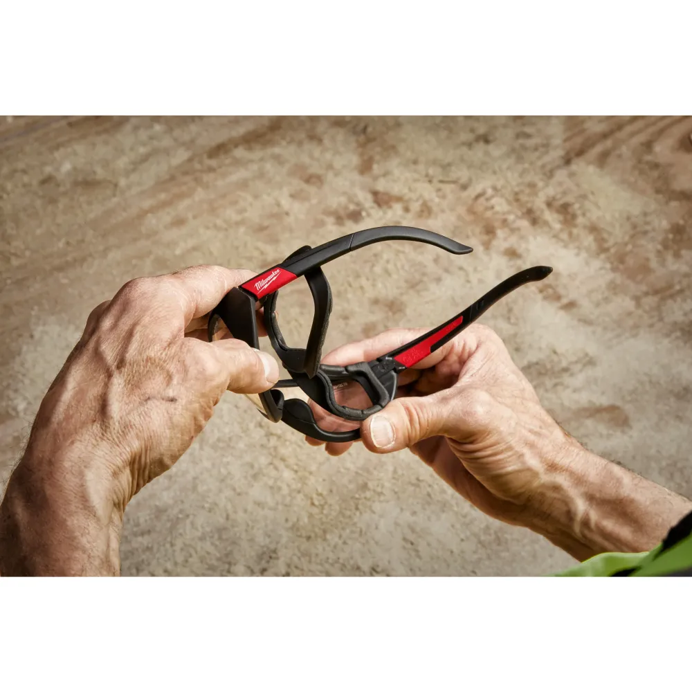 Milwaukee Okulary ochronne Premium Okulary ochronne Premium Clear z uszczelką - 1 szt. 4932471885