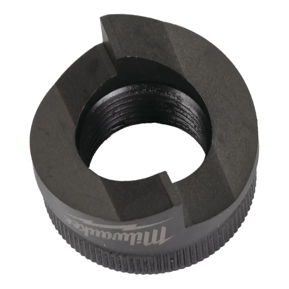Milwaukee Dziurkacz i matryce Knock Out Punch M 32 - 1 szt. 4932430846