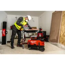 Milwaukee BOLT™ 100 BOLT™ 100 Biały Wentylowany 4932478122