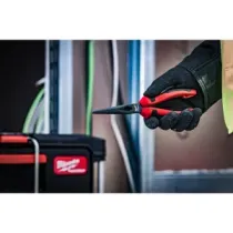 Milwaukee Szczypce z długimi końcówkami Szczypce z długimi końcówkami - 205 mm 4932492465