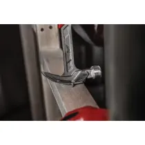 Milwaukee Steel Curved Claw Hammer Stalowy zakrzywiony młotek pazurowy 20oz / 570g 4932478656