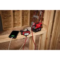 Milwaukee M18 TC-0 TOP-OFF 18V Miniładowarka - Zasilaj wszędzie!