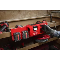 Milwaukee M12-18 GBC4 M12™ - M18™ Ładowarka wieloportowa Gangbox