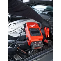 Milwaukee M18 JS2000-0 M18™ Rozrusznik Samochodowy 4933498026