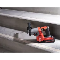 Milwaukee M18 FHACDDE-0C FUEL™ Młotowiertarka SDS-Plus z Odsysaczem