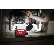 Milwaukee M12 ALIP-0 Wielokierunkowy reflektor z PACKOUT™ 12V 1200lm