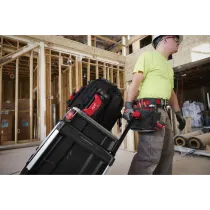 Milwaukee M12 ALIP-0 Wielokierunkowy reflektor z PACKOUT™ 12V 1200lm